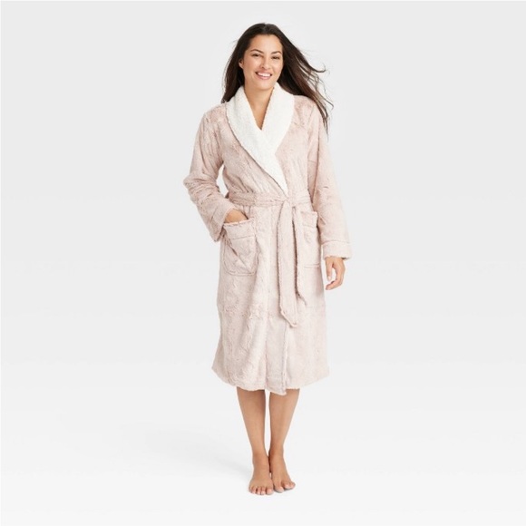 stars above Intimates & Sleepwear Womens Faux Fur Robe Stars Above Mauve Size Ml Poshmark
